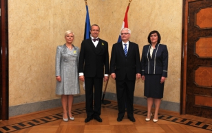Evelin Ilves, president Toomas Hendrik Ilves, Horvaatia president Ivo Josipović ja Horvaatia presidendi abikaasa Tatjana Josipović