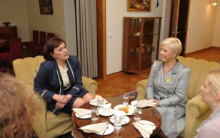 Horvaatia presidendi abikaasa Tatjana Josipović ja Evelin Ilves