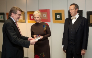 President Toomas Hendrik Ilves ja Evelin Ilves külastasid Helsingis ka Eesti Maja (Viro-keskus)