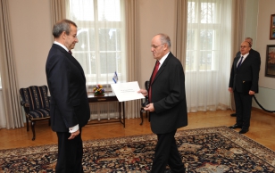 President Toomas Hendrik Ilves ja Iisraeli suursaadik Dan Ashbel