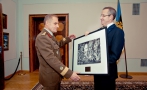 Kindral Ants Laaneots ja president Toomas Hendrik Ilves
