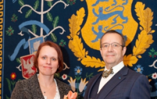 Ametisse nimetatud kohtunik Ingrid Kullerkann ja president Toomas Hendrik Ilves