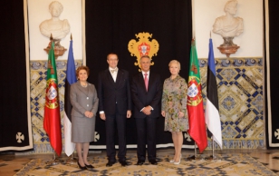 Portugali presidendi abikaasa Maria Cavaco Silva, president Toomas Hendrik Ilves, Portugali president Aníbal Cavaco Silva ja Evelin Ilves