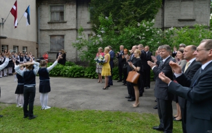 President Toomas Hendrik Ilves ja Evelin Ilves külastasid täna Riia Eesti Kooli