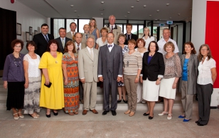 President Toomas Hendrik Ilves koos Kaunis kodu 2012 korraldajatega