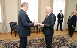 President Toomas Hendrik Ilves ja Sloveenia Vabariigi suursaadik Bogdan Benko