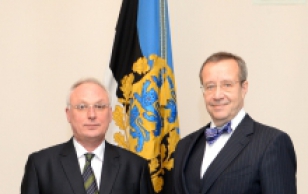 Sloveenia Vabariigi suursaadik Bogdan Benko ja president Toomas Hendrik Ilves