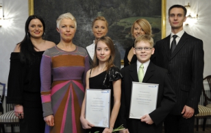 Noore sportlase preemia laureaadid 2009: võistlustantsijad Oliver Kips ja Kristina Morozjuk