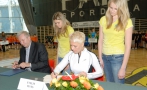 Presidendi Kultuurirahastu Vabariigi Presidendi abikaasa allfond ja Nordea Pank sõlmisid 18. aprillil 2009 Paide spordihallis koostööleppe noore sportlase preemia asutamises.