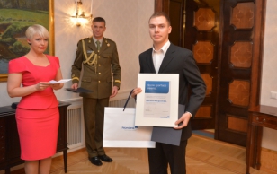 Noore sportlase preemia laureaat veemotosportlane Rasmus Haugasmägi