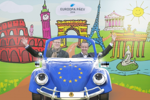 Küll on tore sõit - Eesti 10 aastat Euroopa Liidus ja NATOs. Euroopa Komisjoni Eesti esinduse juht Hannes Rumm ja president Toomas Hendrik Ilves