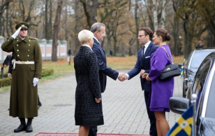 Rootsi kroonprintsess Victoria ja prints Danieli tervitamine Kadriorus