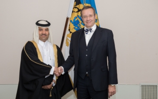 Katari Riigi suursaadik Saoud Abdulla Zaid Al-Mahmoud ja president Toomas Hendrik Ilves