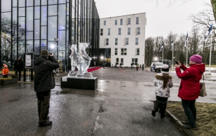 Ice sculptures on Jõhvi promenade