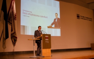 Публичная лекция президента Ильвеса в актовом зале Таллиннского технического университета