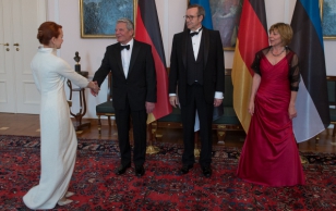 Õhtusöök Eesti Vabariigi presidendi auks.