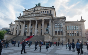 Arvo Pärdi autorikontsert ja selle järgnev vastuvõtt Saksamaa liidupresidendi Joachim Gaucki ja proua Daniela Schadti auks Berliini Kontserdimajas.