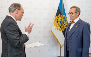 Saksamaa Liitvabariigi suursaadik Christoph Eichhorn ja president Toomas Hendrik Ilves.