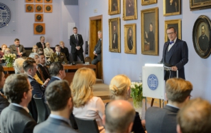 President Toomas Hendrik Ilves delivered a public lecture entitled ''Europe at a Crossroads'' at Zagreb University.