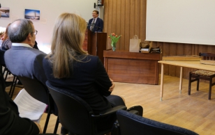 Rahvaluulepreemiate üleandmine. Eesti Kirjandusmuuseumi direktori Urmas Sutropi sissejuhatus presidendi kõnele.
