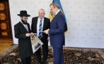 Paasapühade puhul kohtus president Toomas Hendrik Ilves Eesti pearabi Shmuel Koti ja Juudi Koguduse esimehe Boris Oksaga.