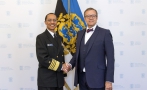 President Ilves ko Ameerika Ühendriikide strateegilise väejuhatuse ülema admiral Cecil D. Haneyga. Arutati Eesti ja USA vahelist küberkaitse koostööd ja julgeolekuolukorda Euroopas.