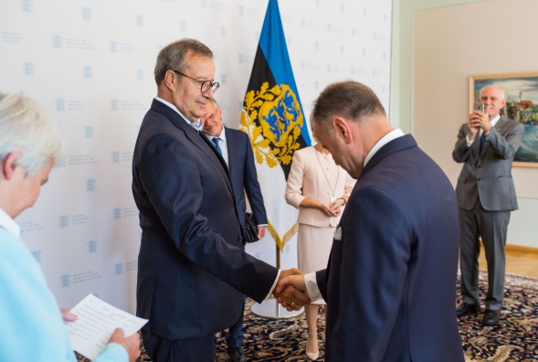 President Ilves kohtus NB8 ehk Põhja- ja Baltimaade parlamendispiikritega, kes on Tallinnas Eesti iseseisvuse taastamise 25. aastapäeva üritustel.